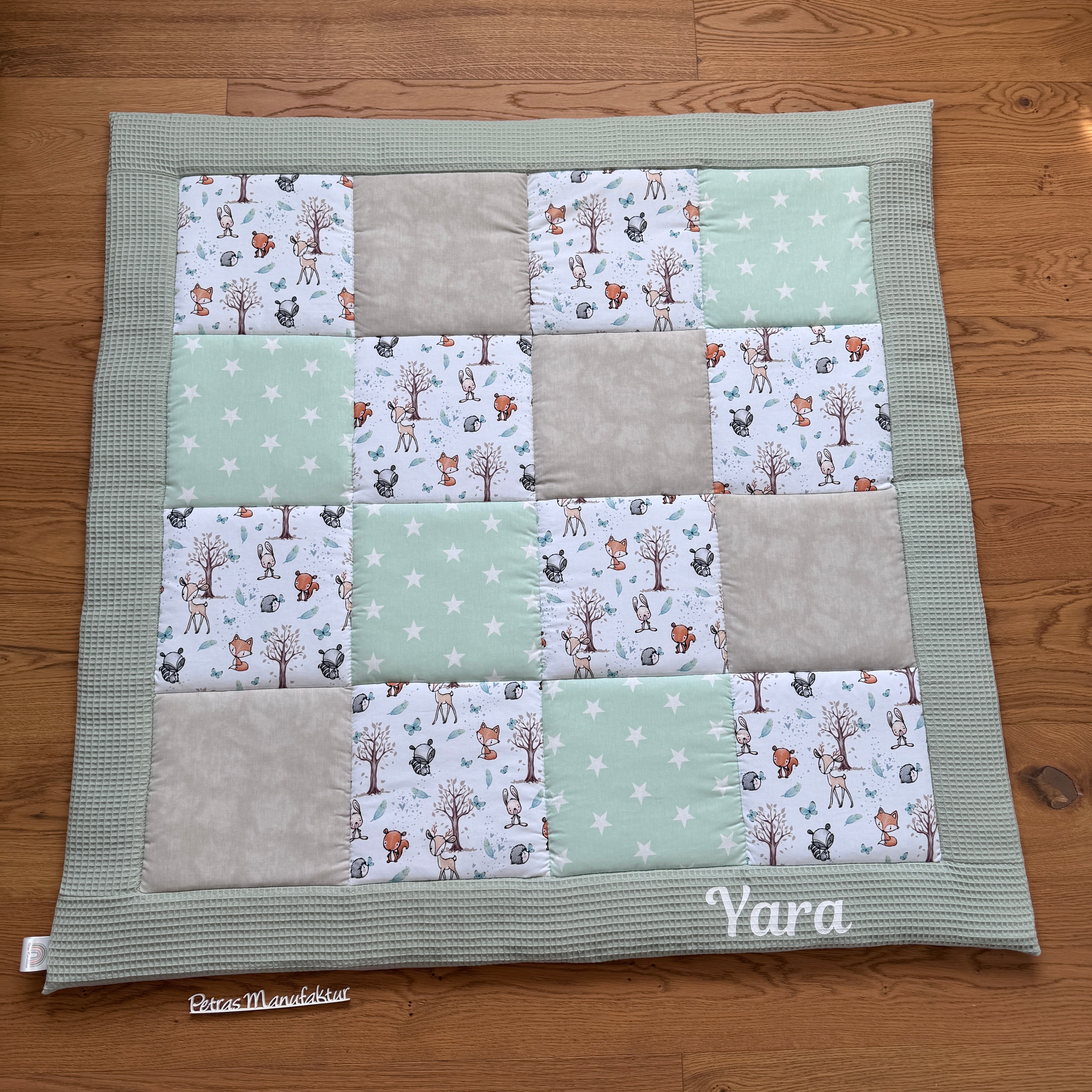 Krabbeldecke "Waldtiere mint“ Modell 2